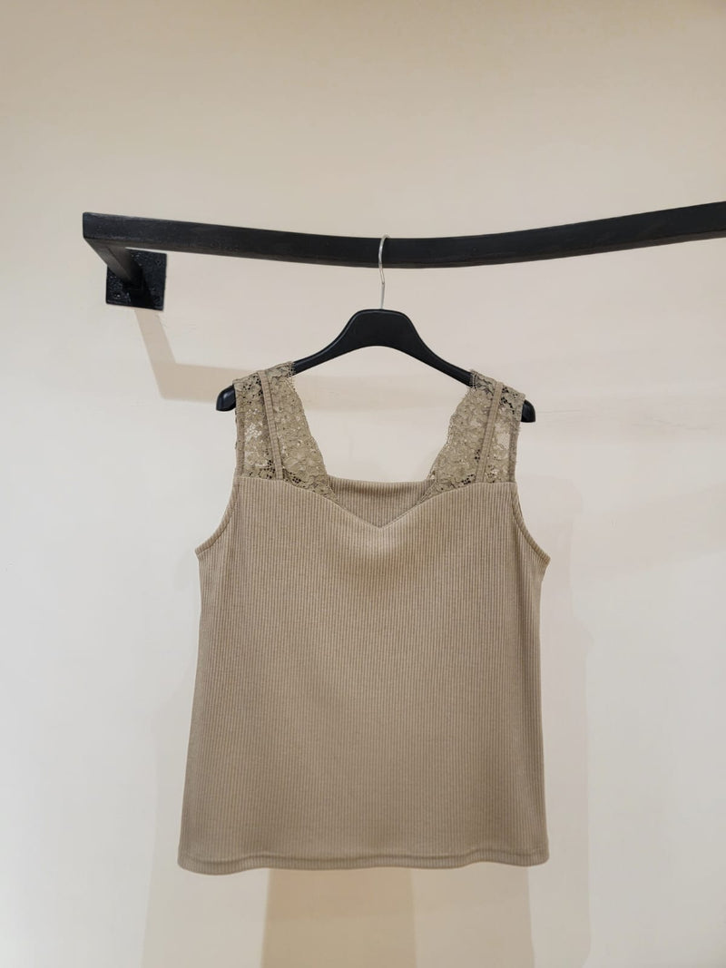 250439 - Vest Top