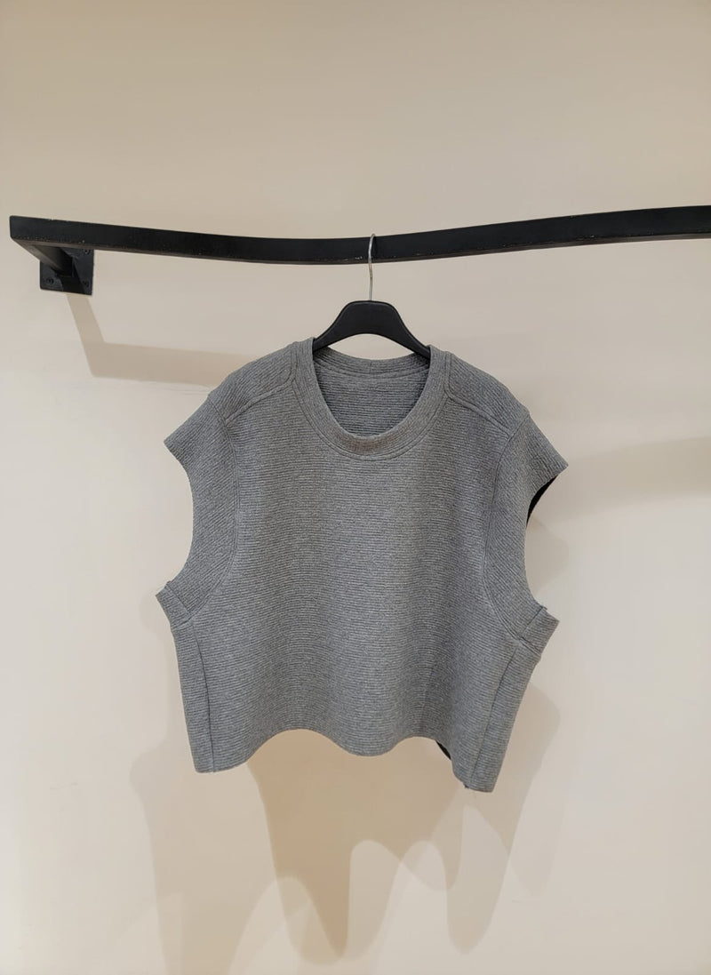 231114 - Vest Top