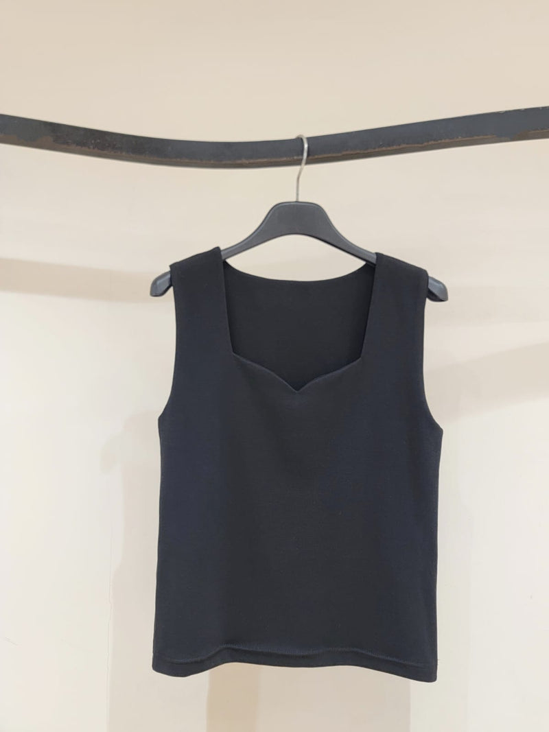 250302 - Vest Top