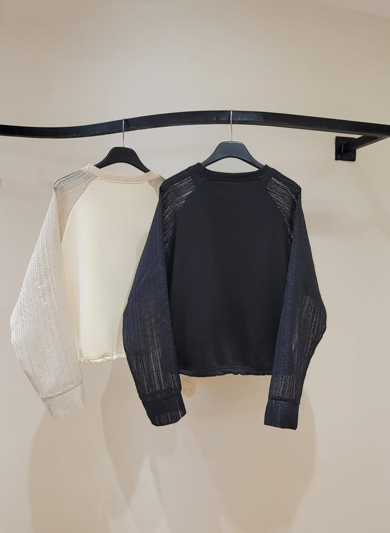 230976 - Crinkle Sleeve Top