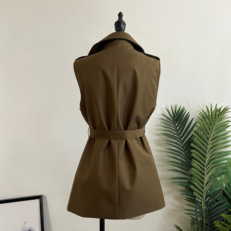 221533 - Sleeveless Jacket