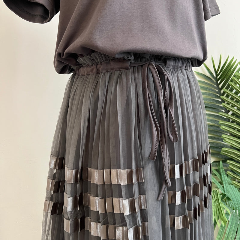 250796 - Net Dress
