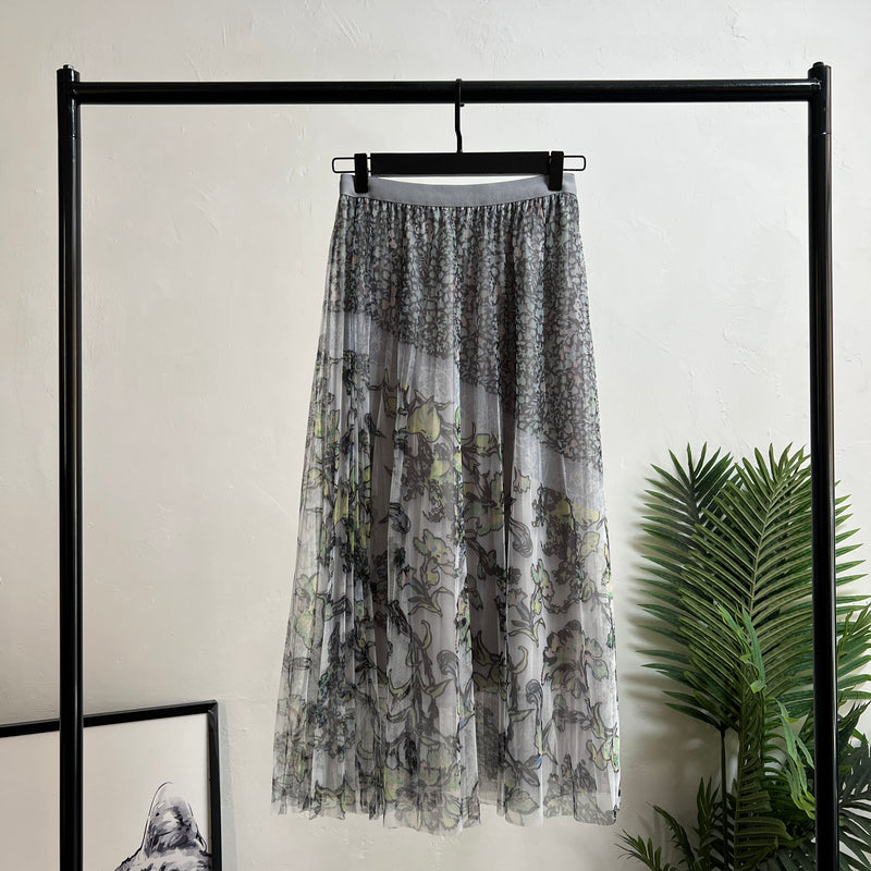 240240 - Flora Skirt (📣 New Item 📣)