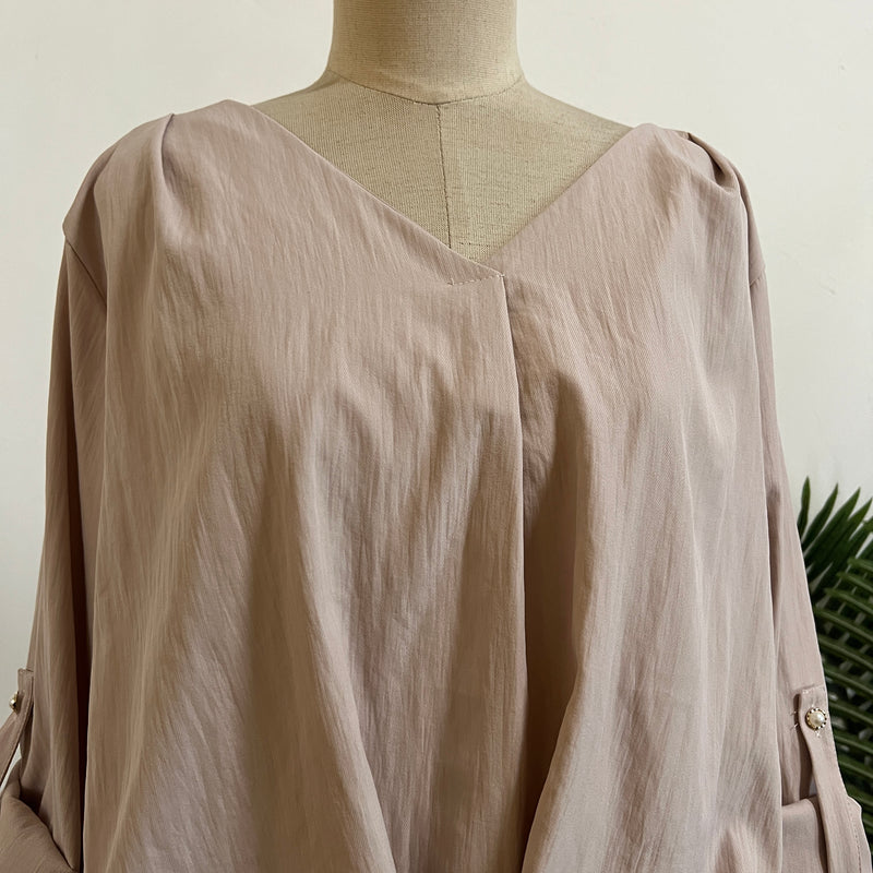 250826 - V Neck Top