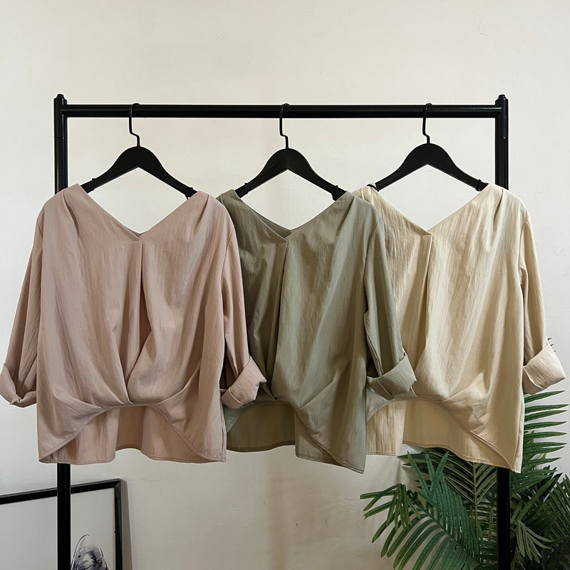 250826 - V Neck Top