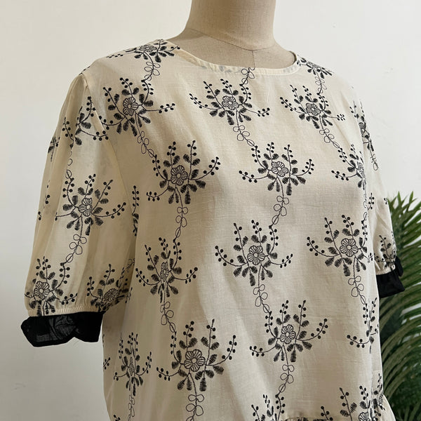 251055 - Flower Top