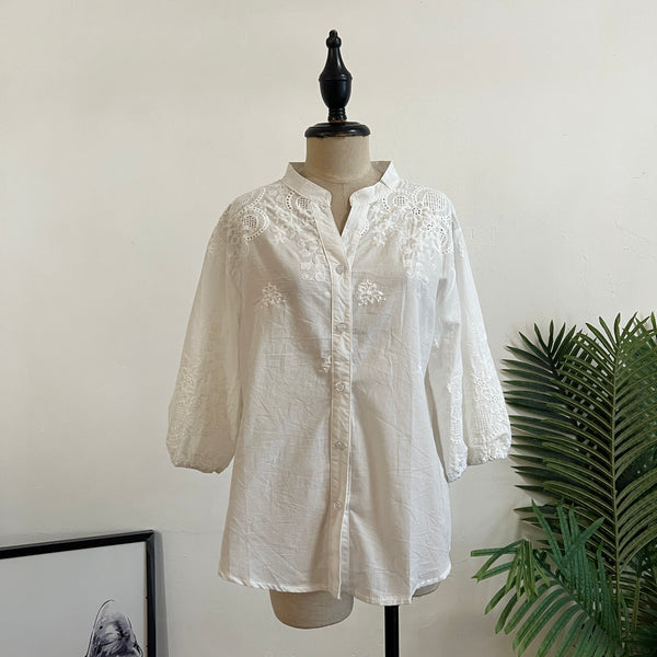 250969 - Embroidered Top