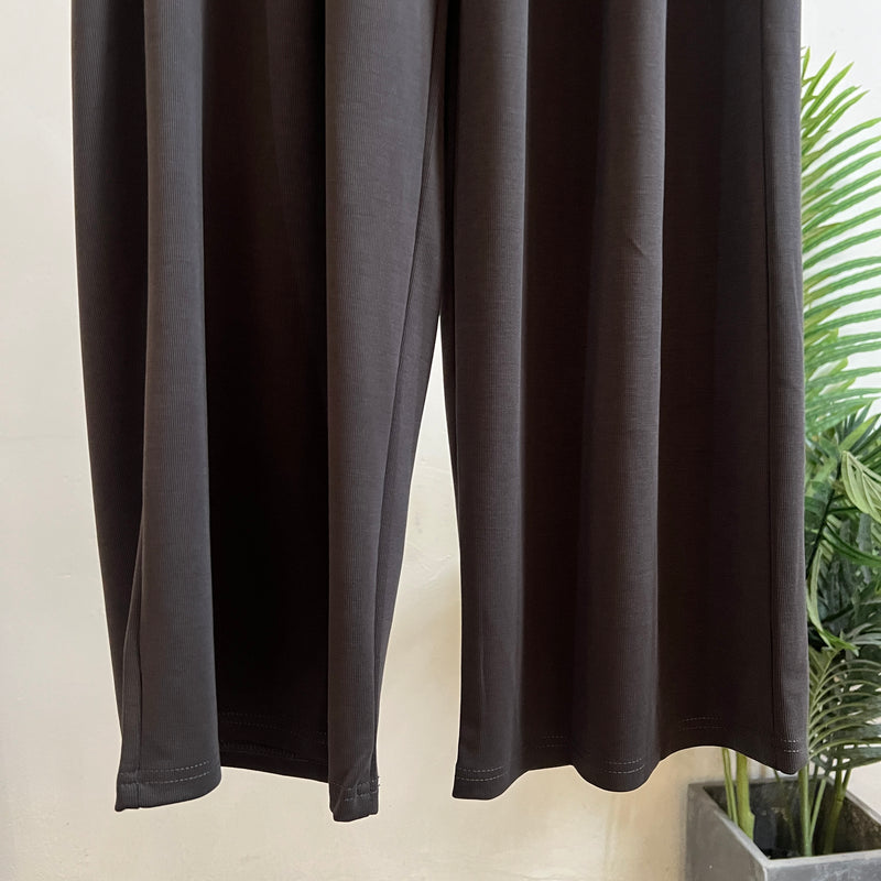251047 - Basic Pant