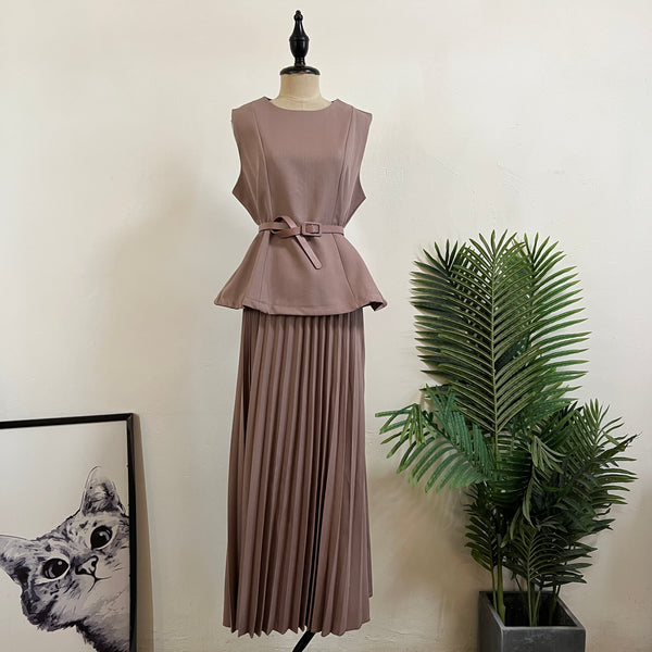250907 - Top + Skirt