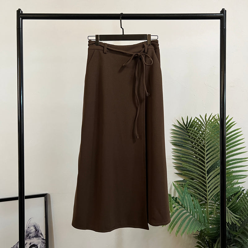 250924 - A Line Skirt