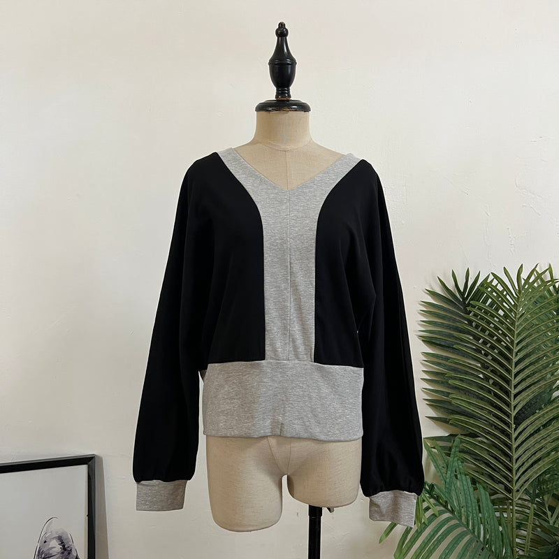 251081 - V Neck Top