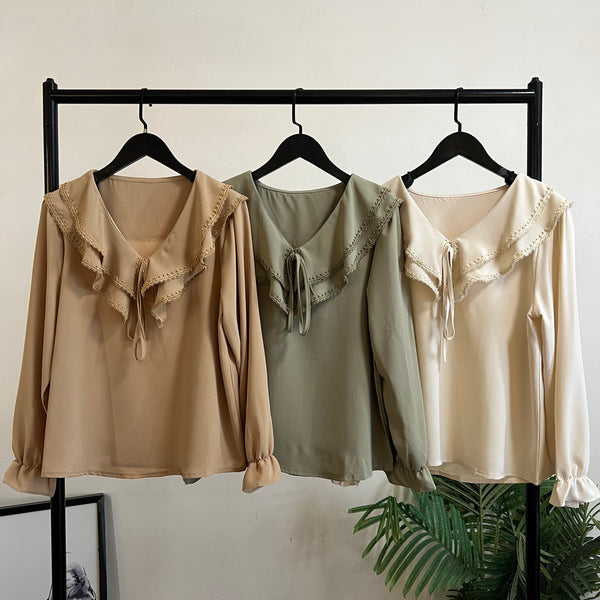 251080 - Ruffle Top