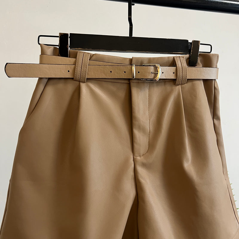 251082 - Short Pant