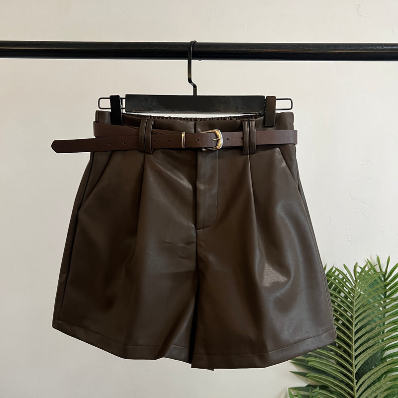 251082 - Short Pant