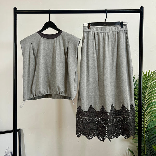 250332 - Top + Skirt