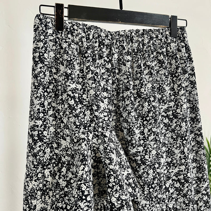 250350 - Ruffle Skirt (❤️ Hot Item ❤️)