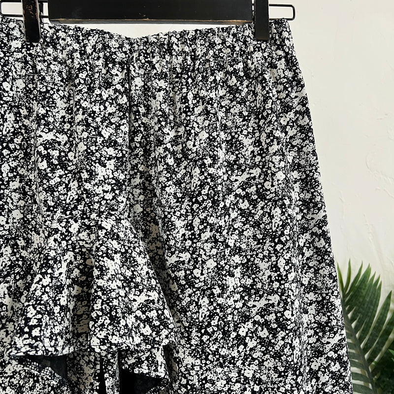 250350 - Ruffle Skirt (❤️ Hot Item ❤️)