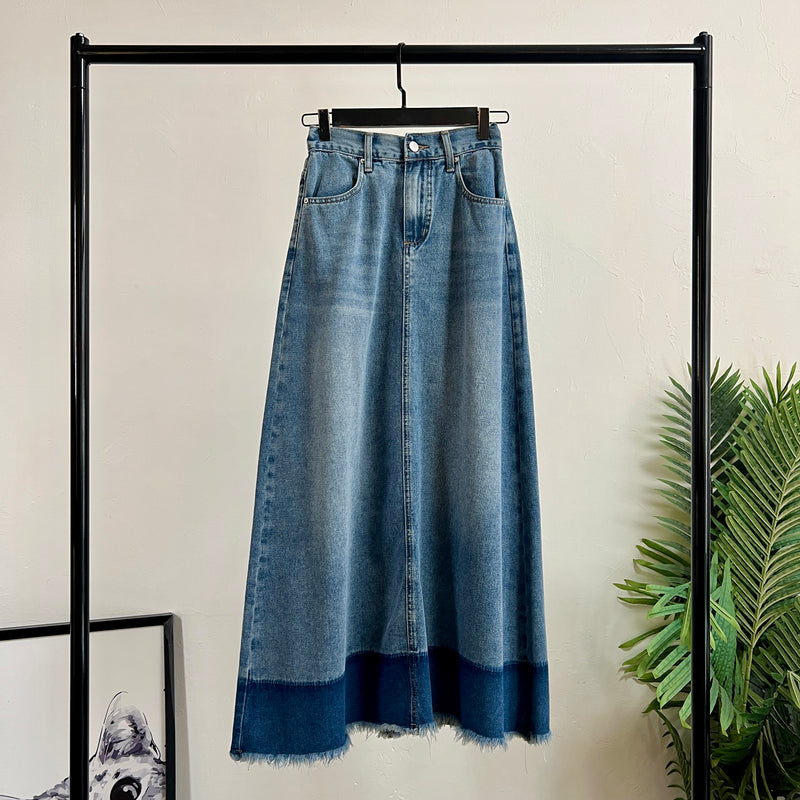 250411 - Denim Skirt