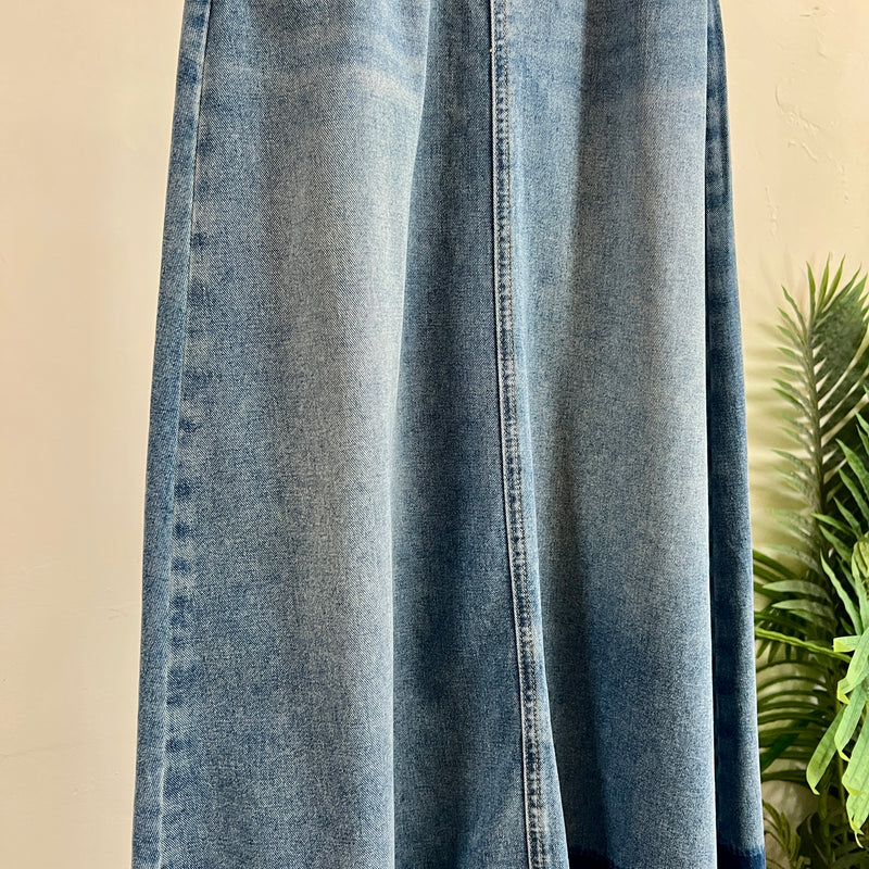 250411 - Denim Skirt