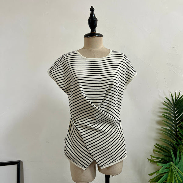 250437 -Knit Top