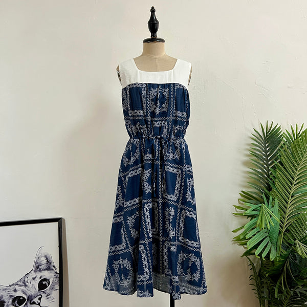 250421 - Vest Dress