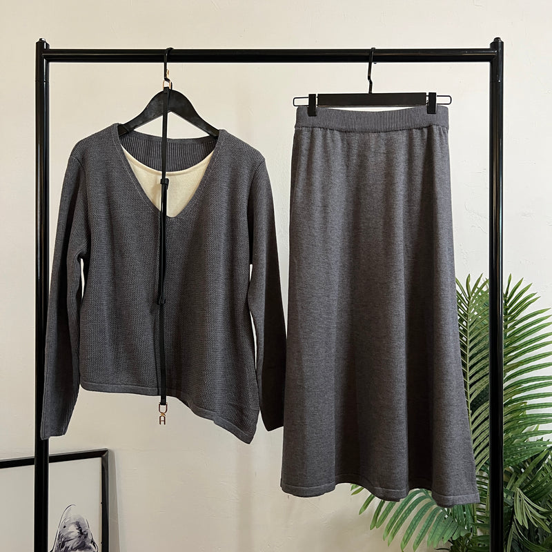 251189 - Top + Skirt