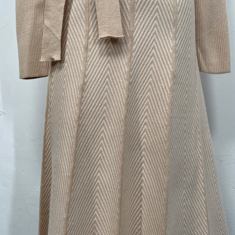 231105 - Knitting Dress