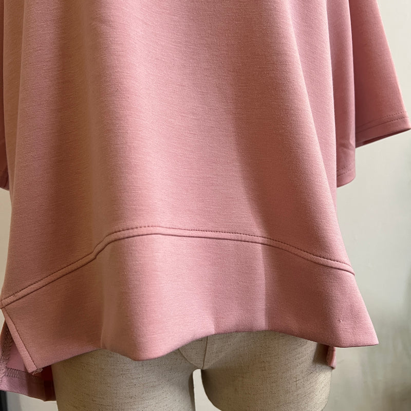250004 - Round Neck Top