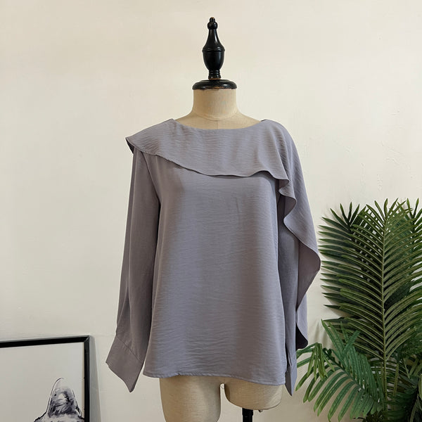 251202 - Ruffle Top