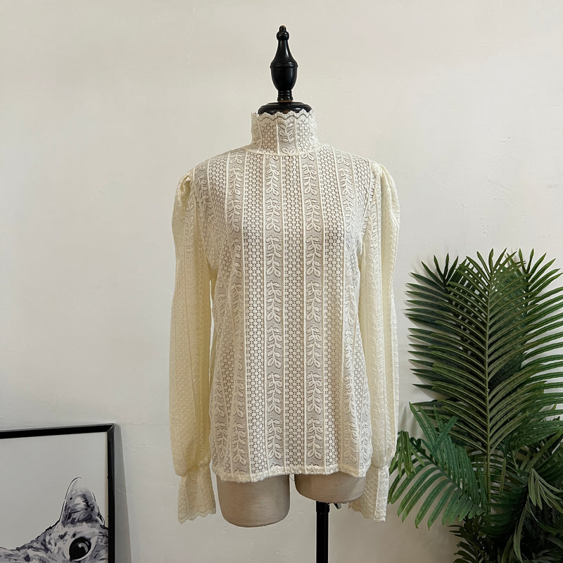 251214 - Lace Top