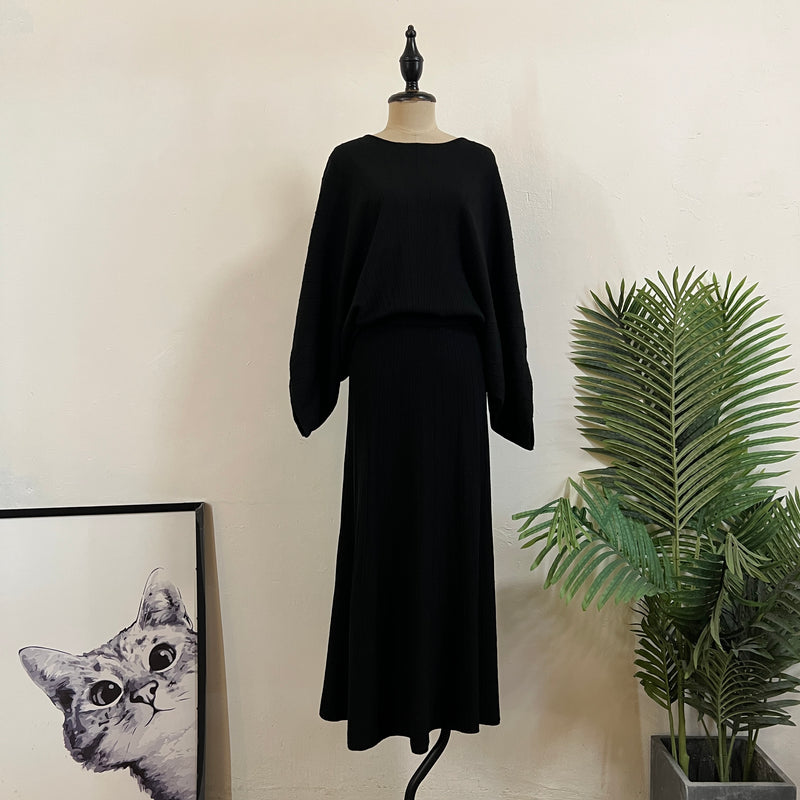 251206 - Top + Skirt