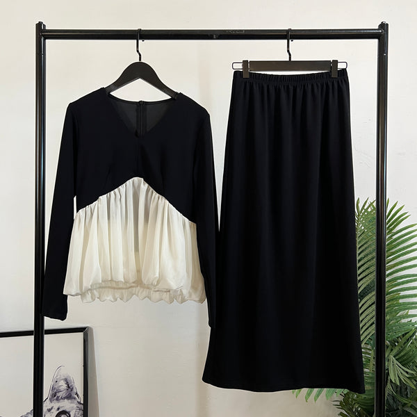 251193 - Top + Skirt