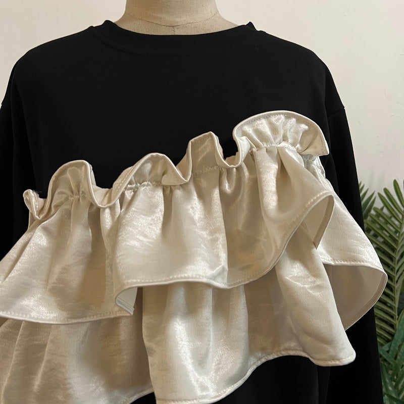 251221 - Ruffle Top
