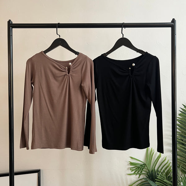 241280 -Peal Clip Top