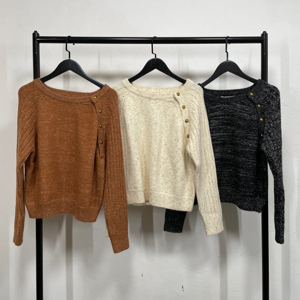 231152 - Side Button Sweater