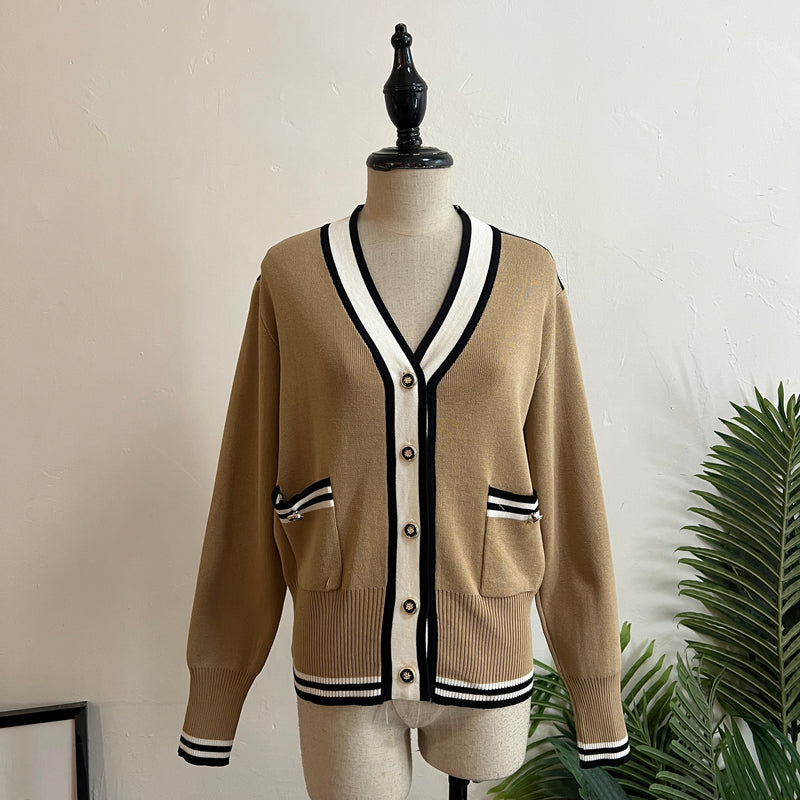 241311 -Trim Knitting Cardigan