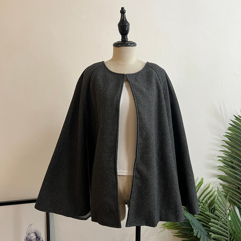241281 -Flannel Cloak