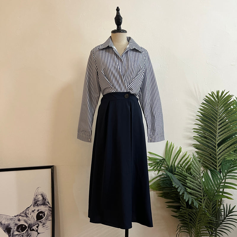 241313 -Straight Grain Dress