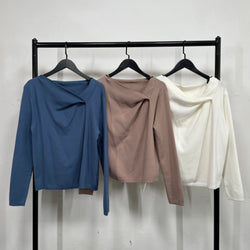 231250 - Knit Top
