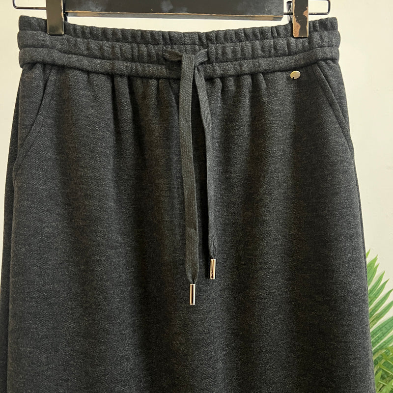 251313 - A Line Skirt