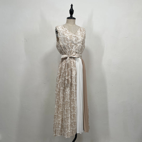 230635 - Chiffon Pleated Dress (30% Off)