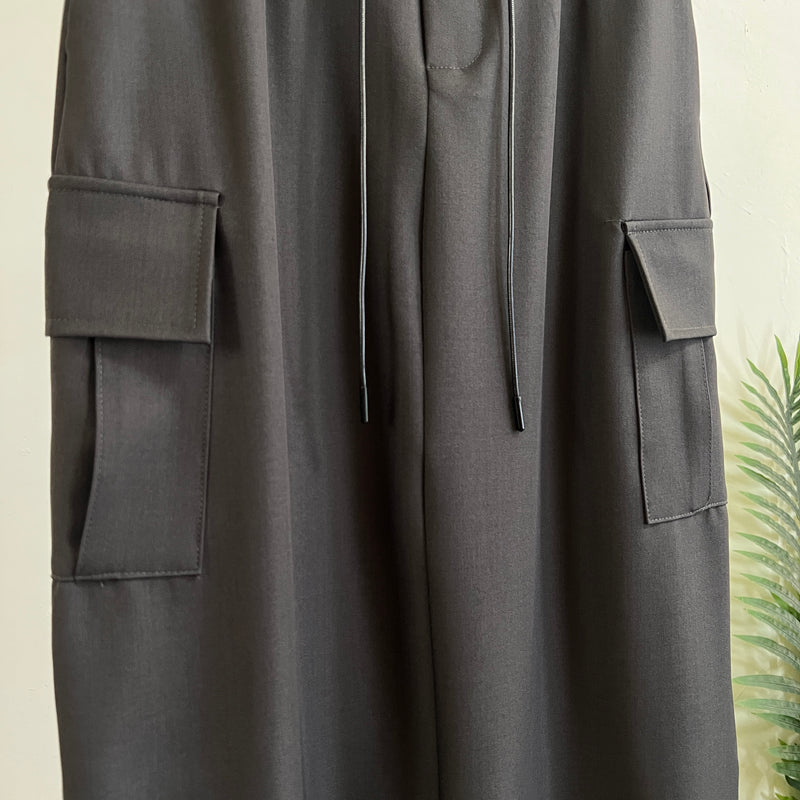 250043 - Pockets Skirt