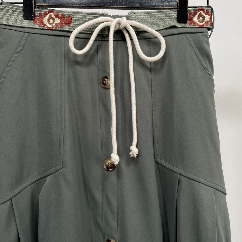 240015 - Basic Skirt (📣 New Item 📣)