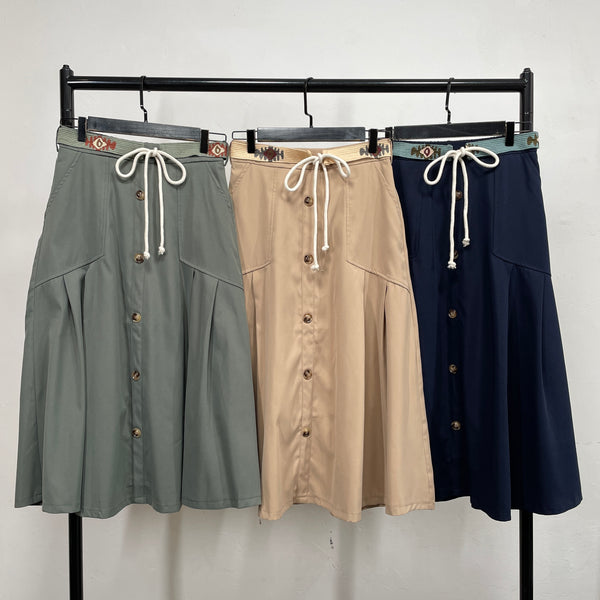 240015 - Basic Skirt (20% Off)