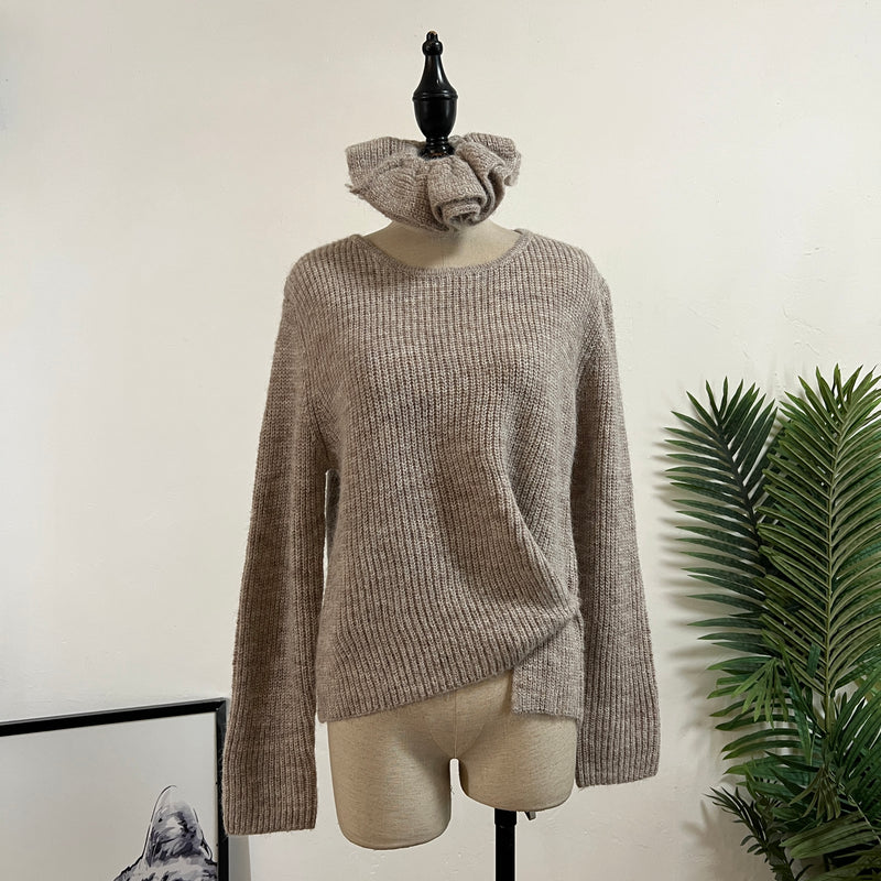 251385 - Styled Knit Top