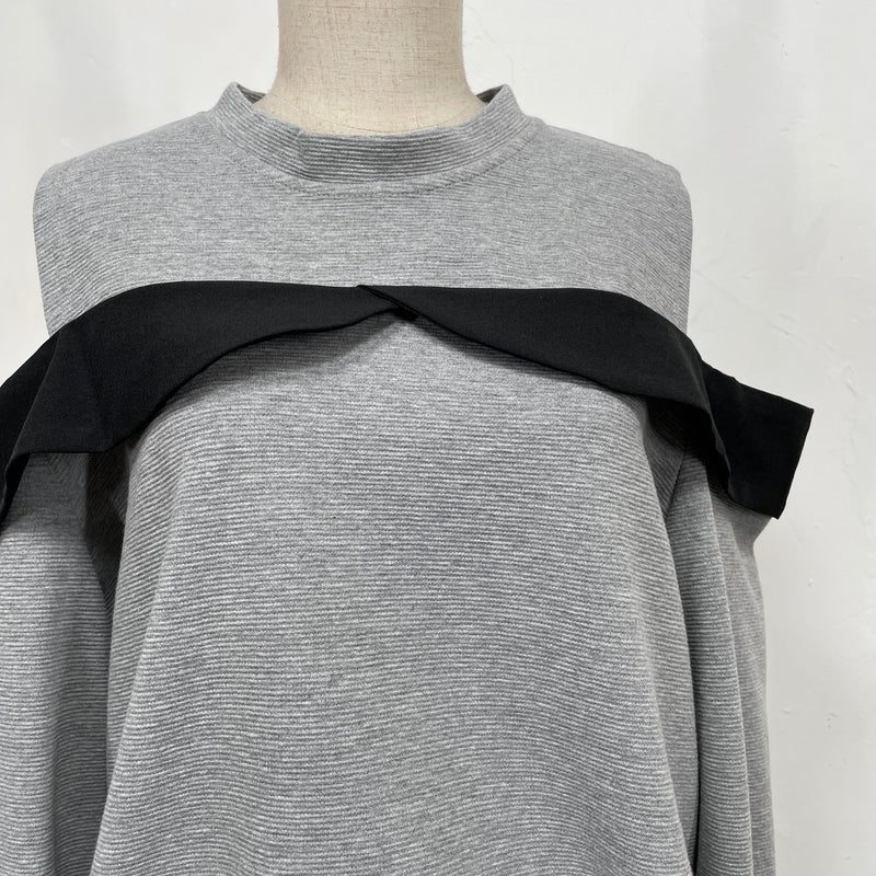230783 - Cold Shoulder Top