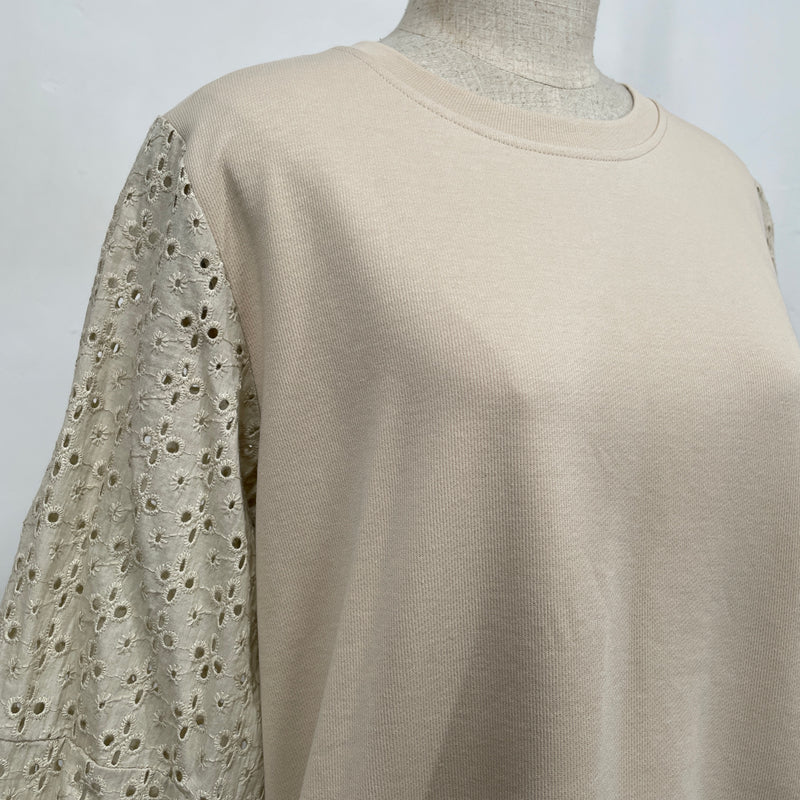 230774 - Lace Sleeve Top