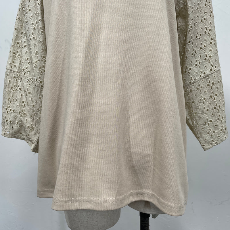 230774 - Lace Sleeve Top