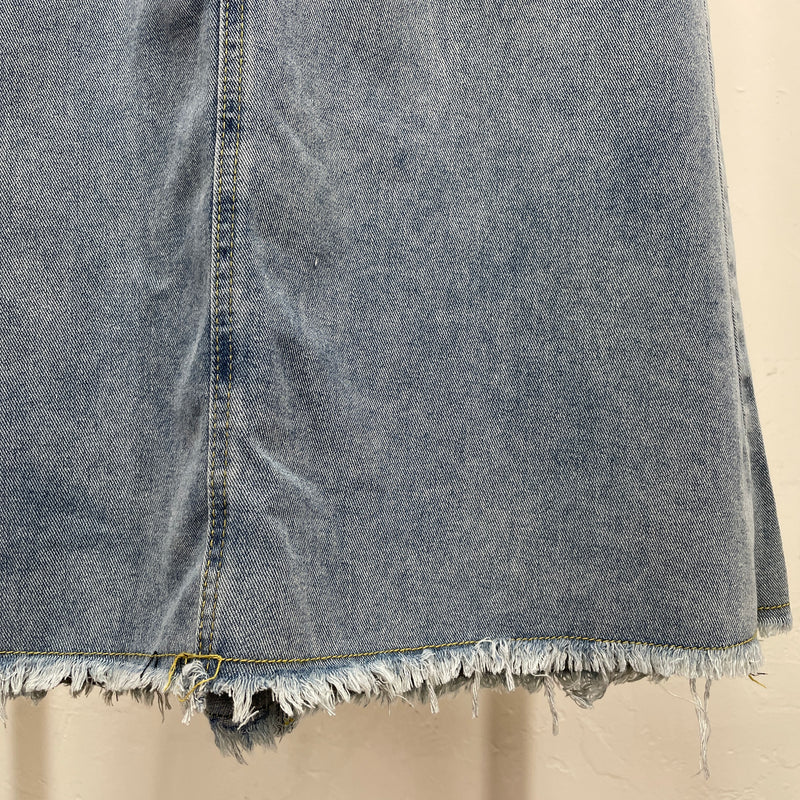 240070 - Denim Skirt (📣 New Item 📣)