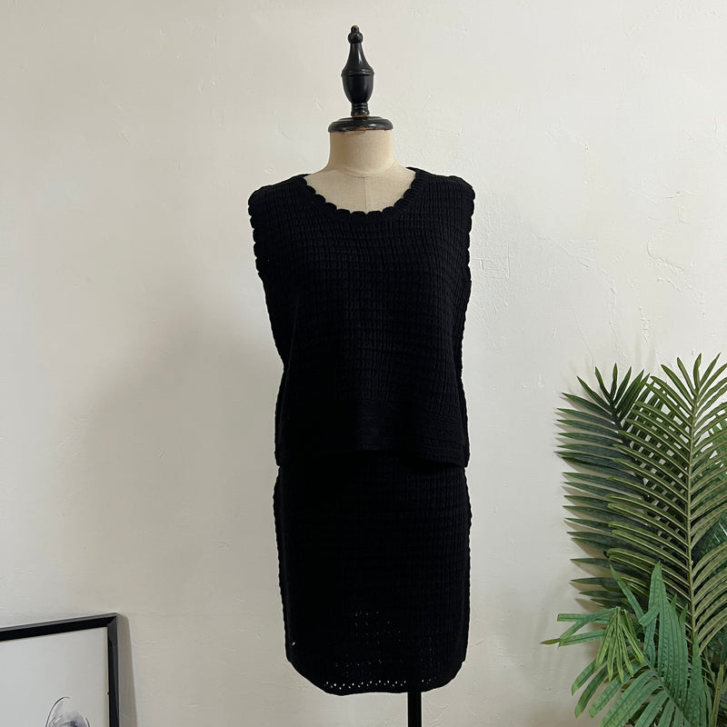 250586 - Top + Skirt